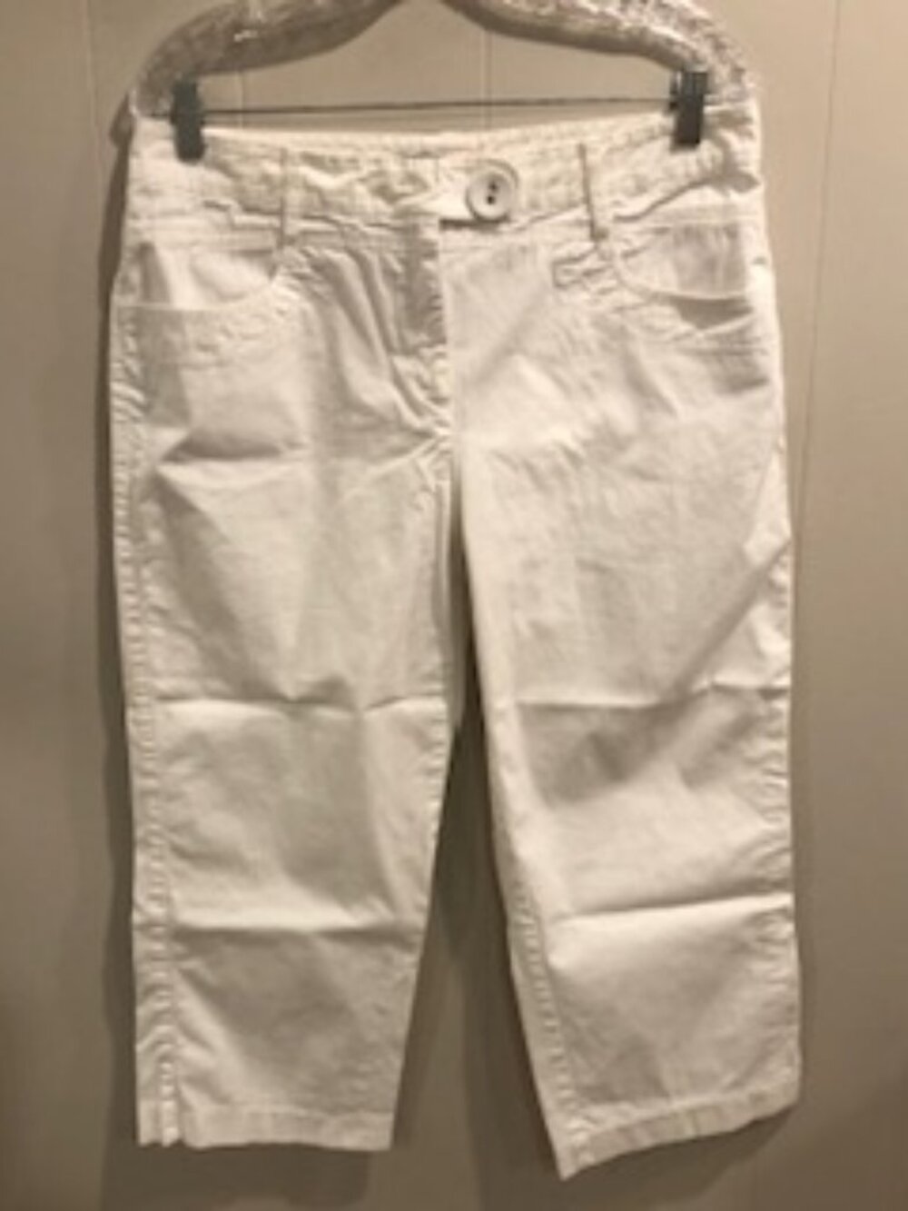 Classic White Capri Pants, Size 12